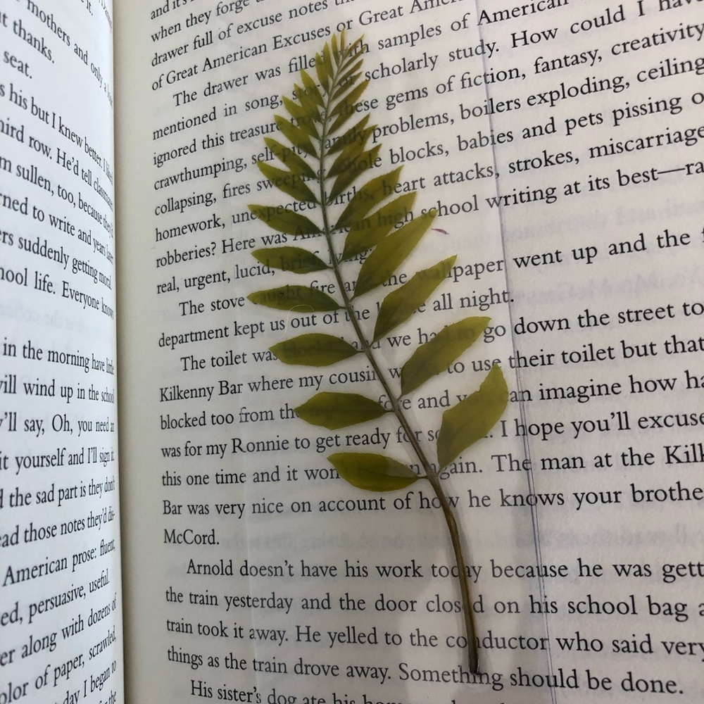 Pressed leaf bookmark